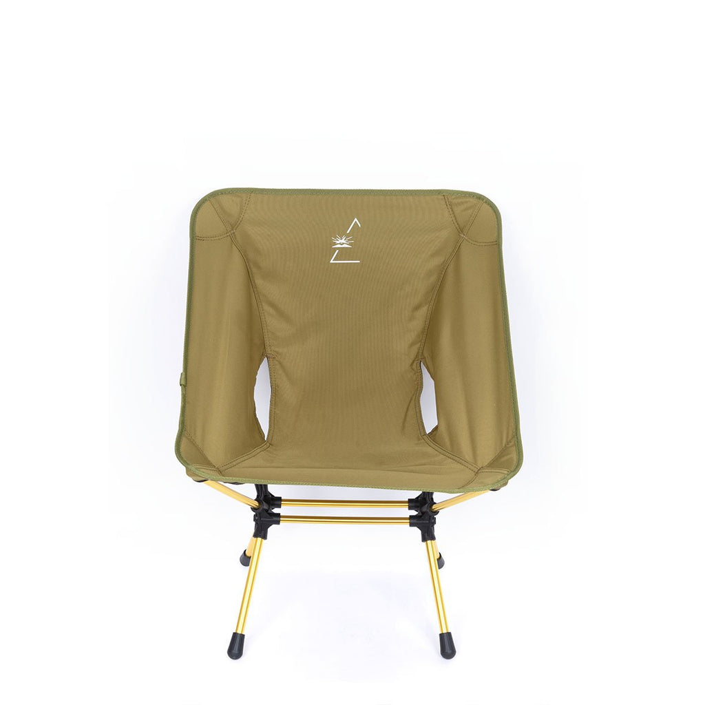 SMALL FOLDING CHAIR